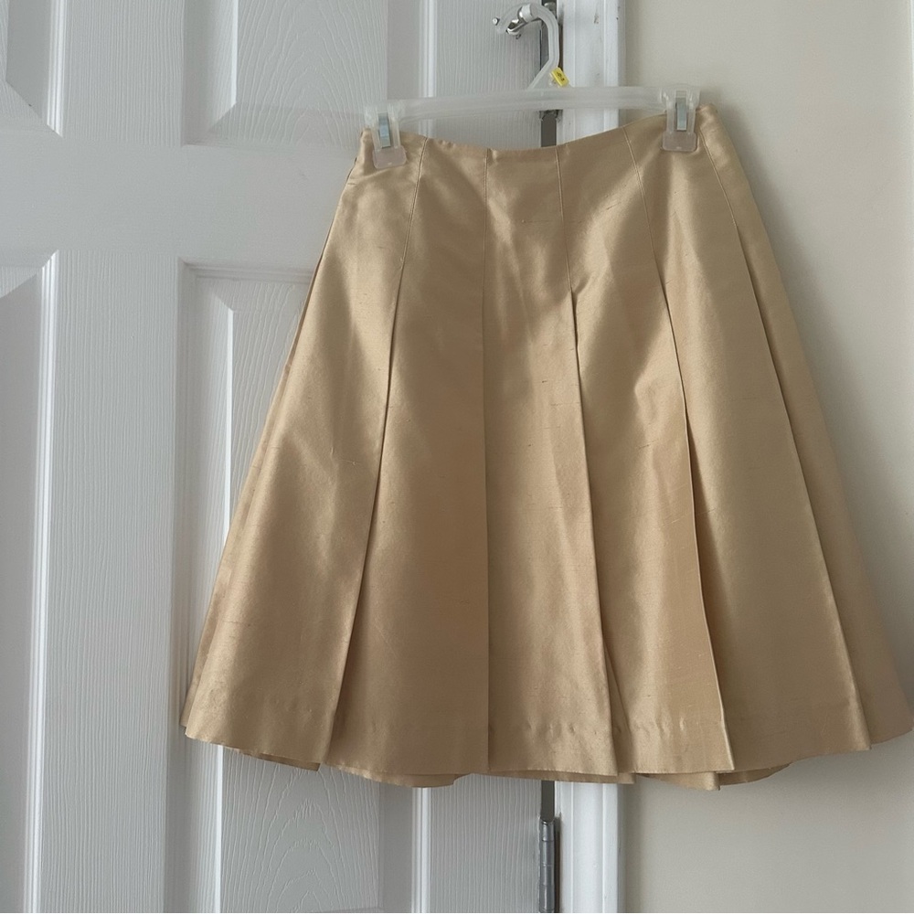 Banana Republic gold /yellow  silk  Pleated Skirt